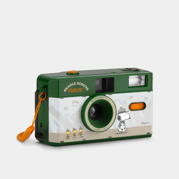 Retrospekt Snoopy Peanuts Beagle Scouts FC-11 35mm Film Camera