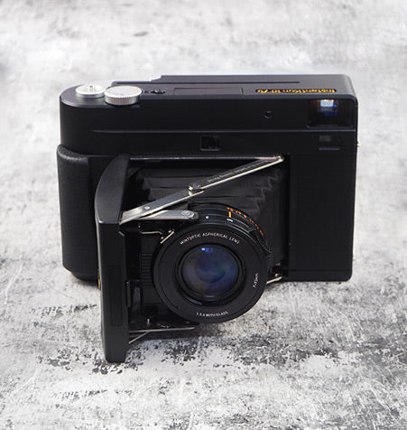 MiNT InstantKon RF70 Instant Camera